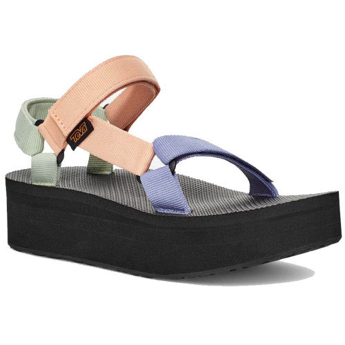 Teva Women’s Flatform Universal Sandal
✨ Brand New